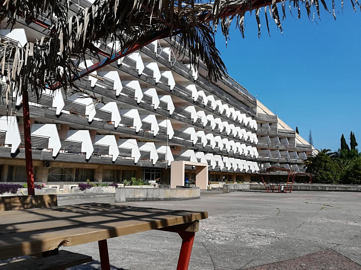 Гостиница Ива Gagra Exteriör bild